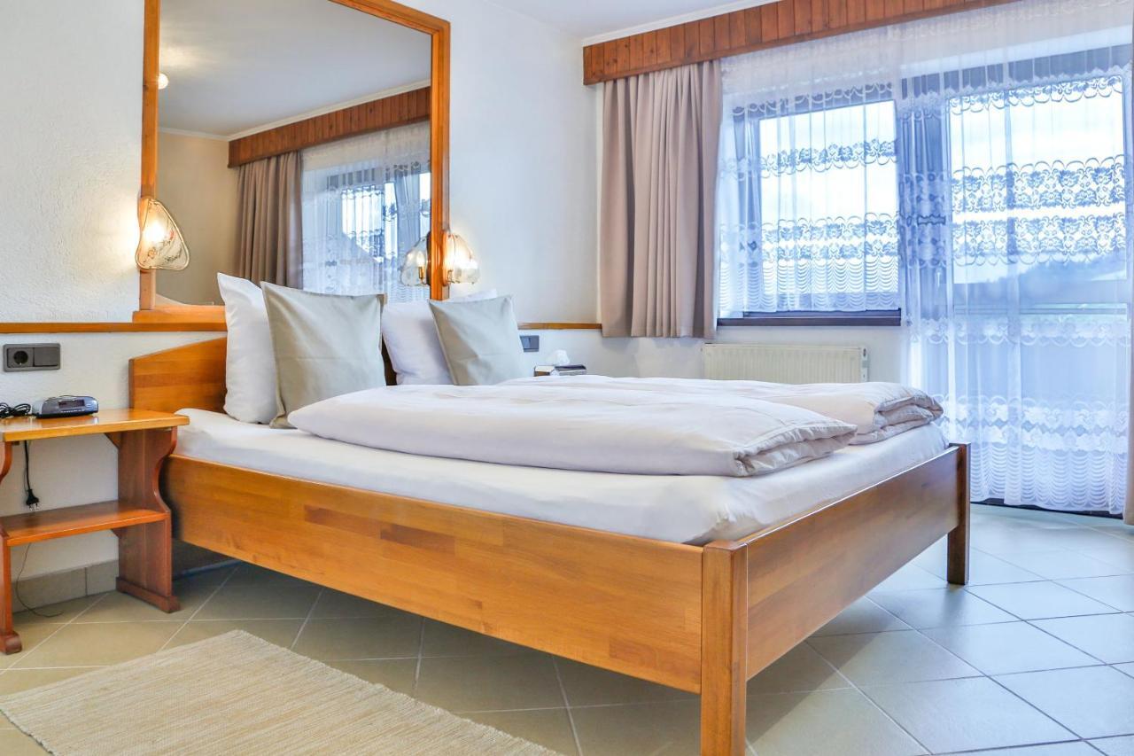 Hotel Pension Residence Ramsau am Dachstein Exteriör bild